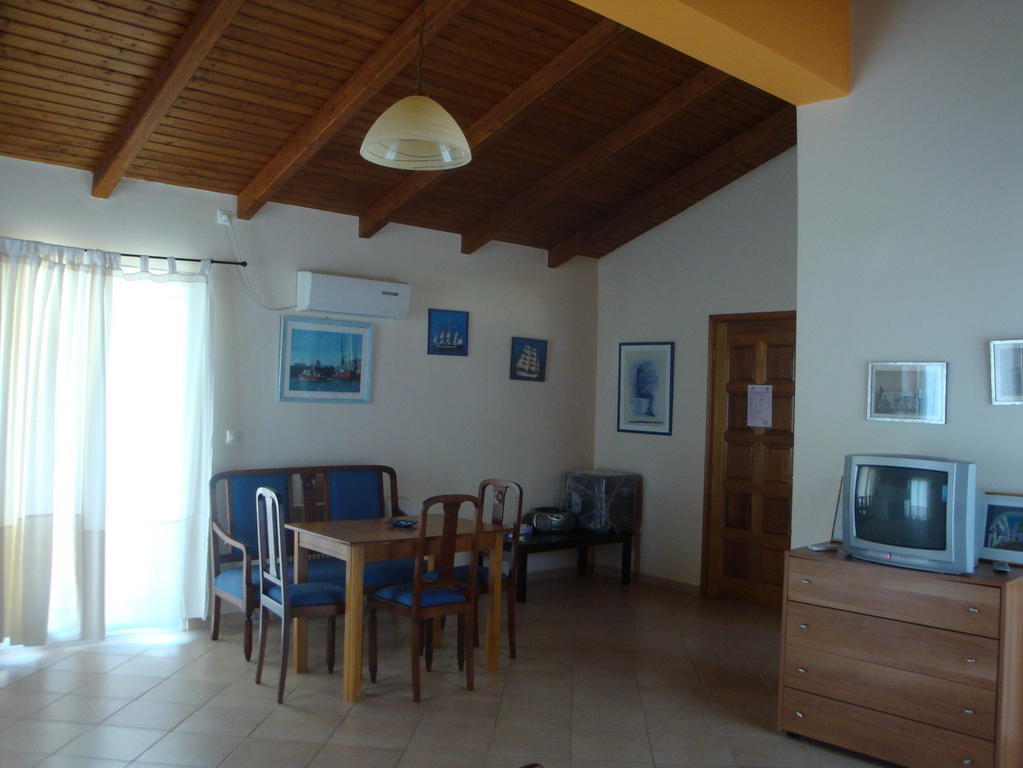 Santafemia Apartment Agia Efimia Cameră foto